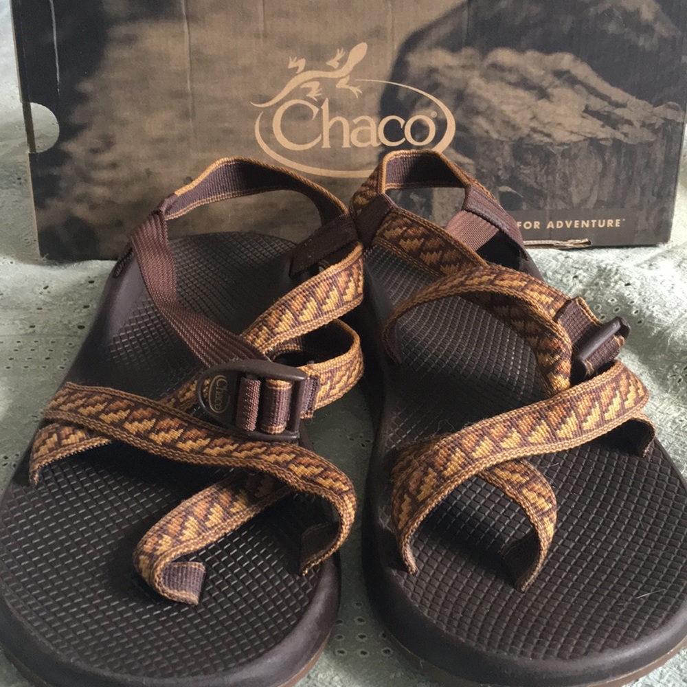 Men’s Brown Chacos z2 classics